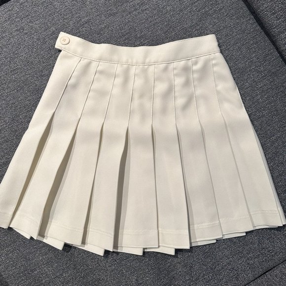 American Apparel White Tennis Skirt - Picture 1 of 2